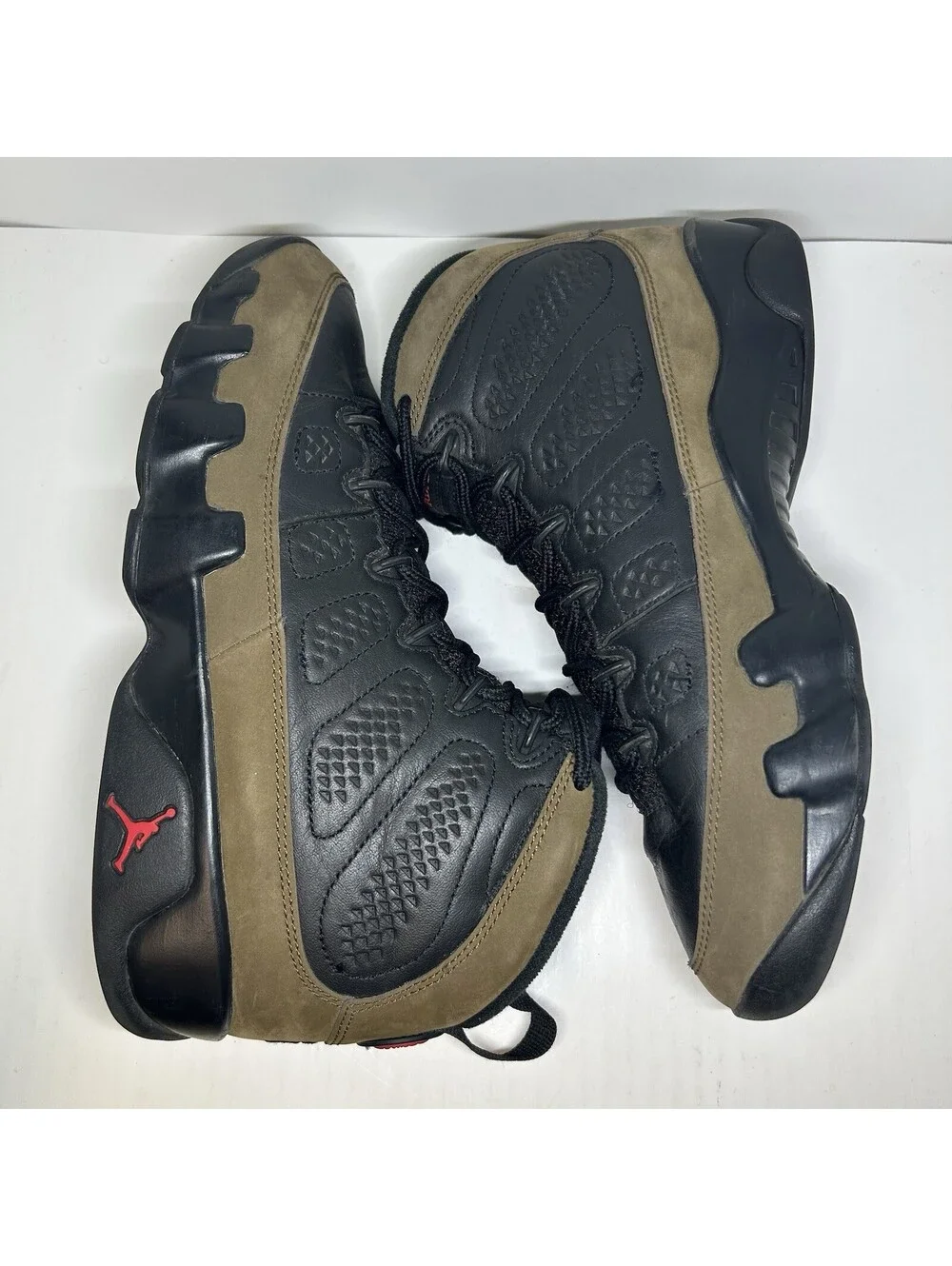 Air Jordan 9 Retro Olive 2024 - Size 8 - (HV4794-030)